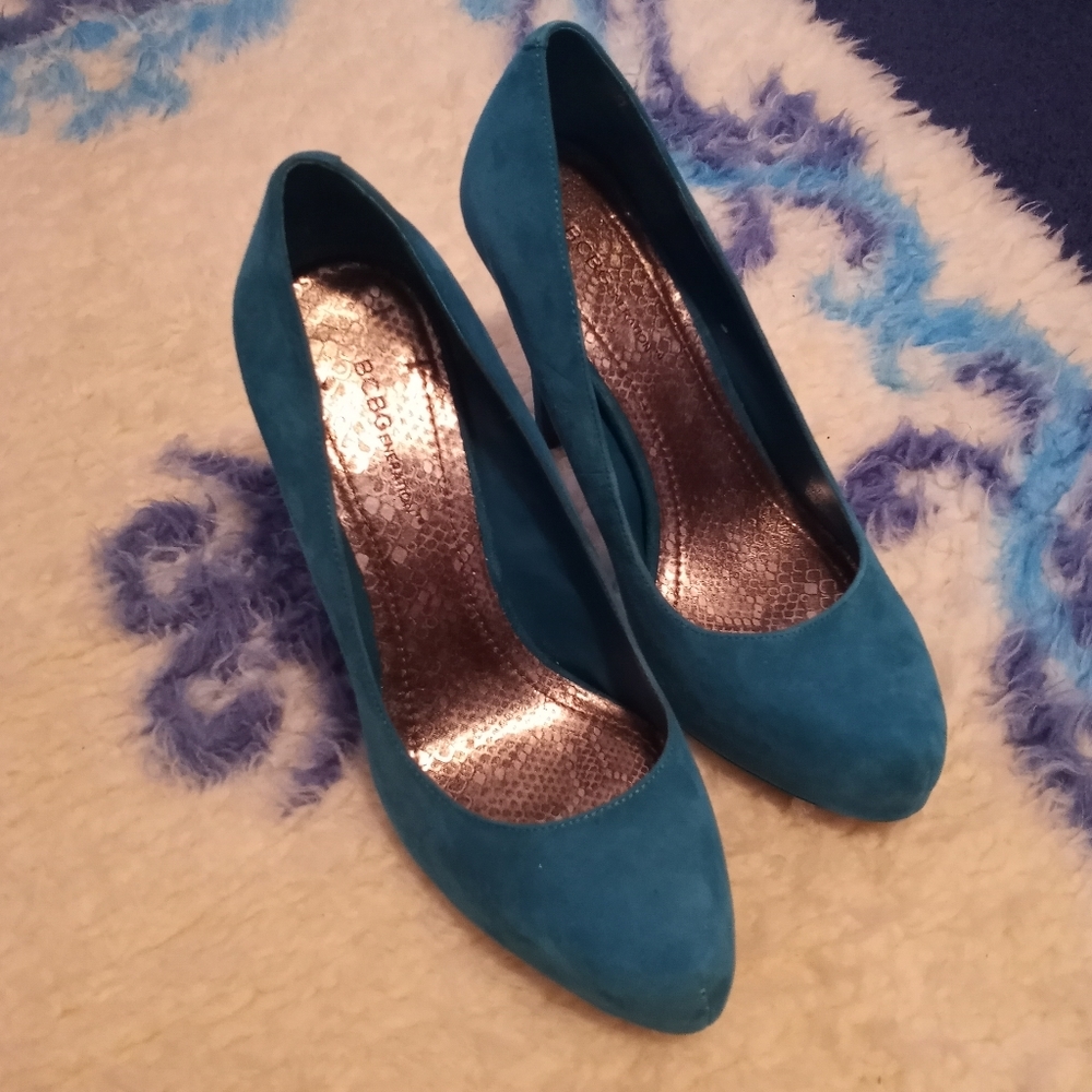 Turquoise Pumps no box